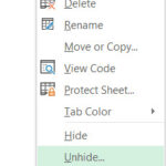 Menu chuột phải trên thanh tab Excel để chọn tùy chọn Unhide