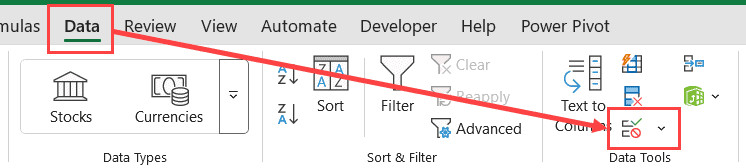 Nhấp vào biểu tượng Data validation trên thanh ribbon