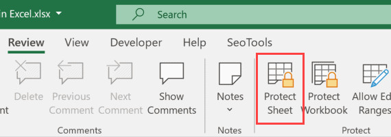 Nút lệnh Protect Sheet để kích hoạt bảo vệ bảng tính